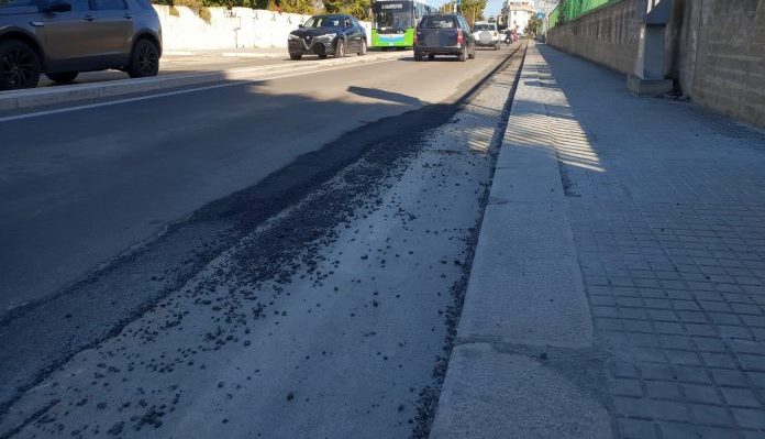 Strade lasciate distrutte dopo i lavori: "Cicolella imiti Decaro, non solo sui social"