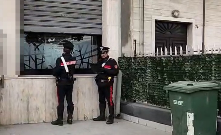VIDEO | Furto in ciabatte, arrestato il responsabile (che era pure evaso dai domiciliari) 